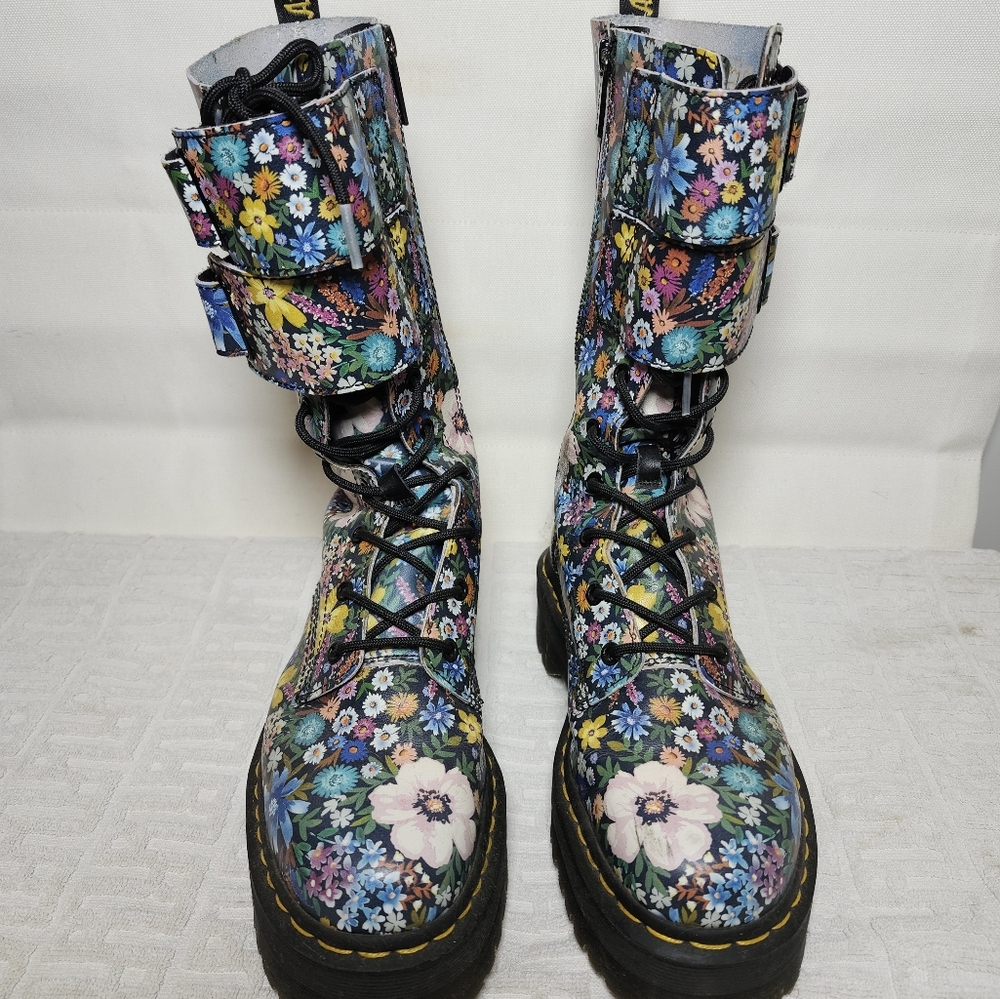 Dr Martens Wanderlust Jagger Boots UK6